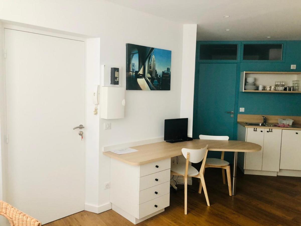 L'Athletique - 033 Apartment Руан Екстериор снимка